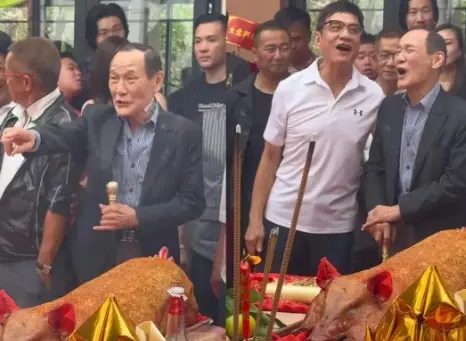 如今北上发展的港星越来越多，他们除了拍戏、演出、带货，还有很多人选择开餐厅