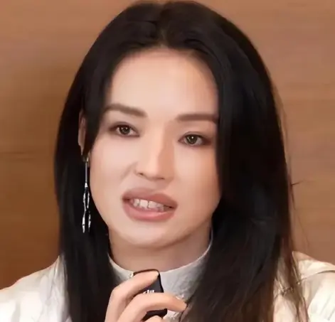 舒淇不再隐瞒，公开承认多年无子真相：不是丁克，是生不出来