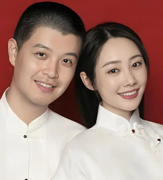 38 岁李纯近况曝光，嫁马頔后登夫妻综艺