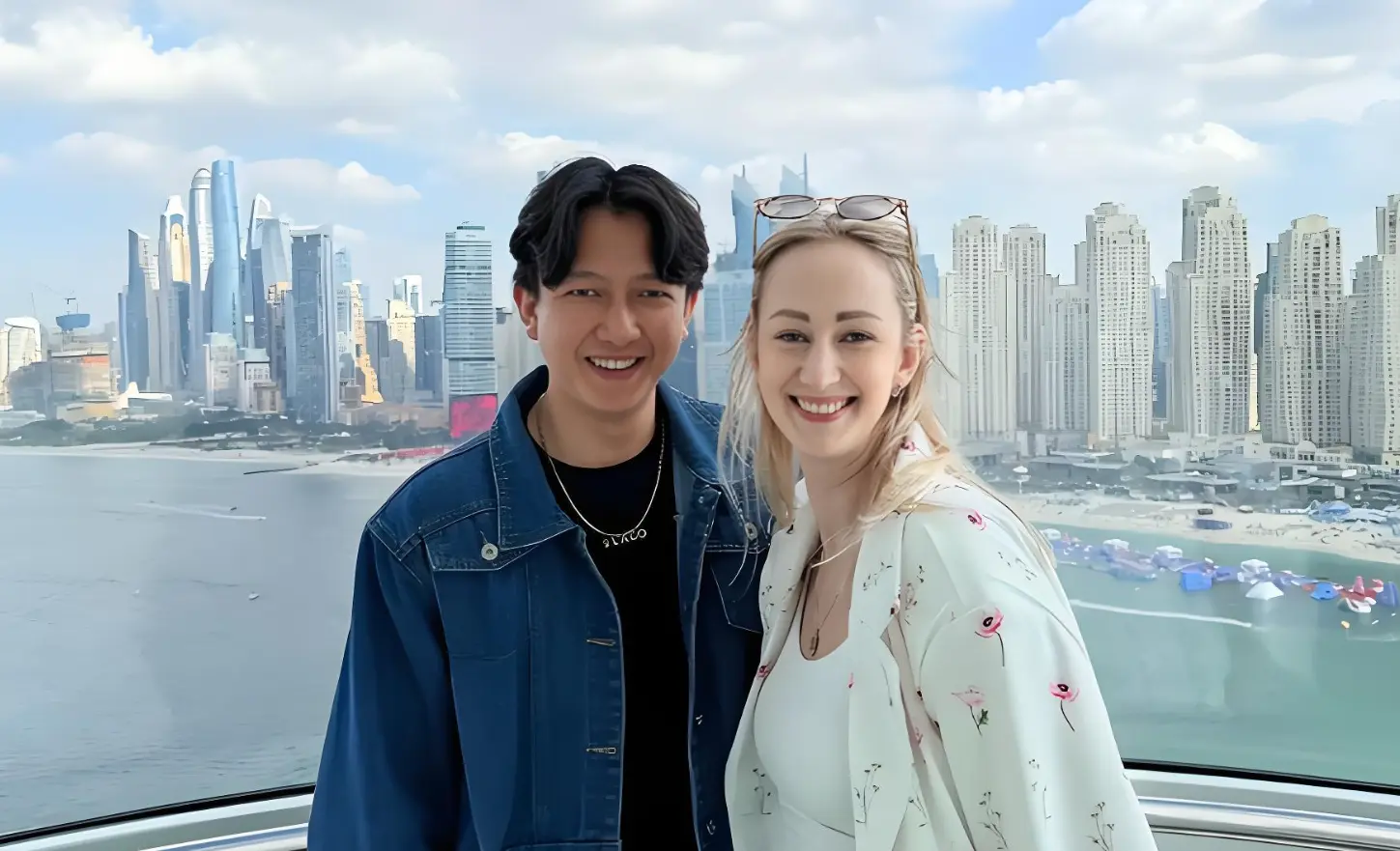 小伙迎娶俄罗斯单亲妈妈，爱情真的无关年龄