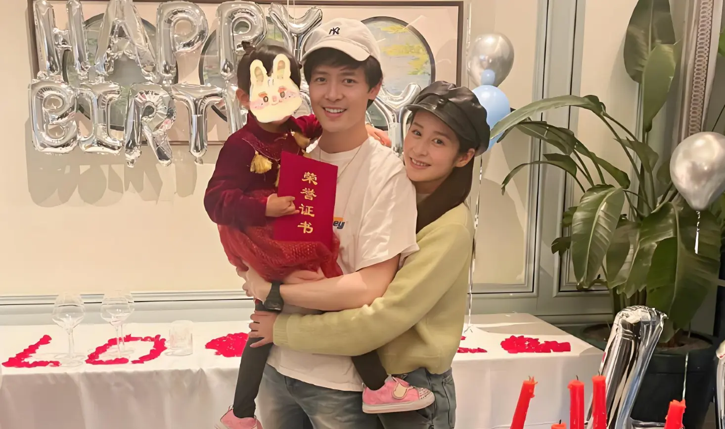 夫妻两地拍戏，颖儿万元租房，提前给女儿装好暑假小屋