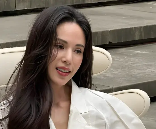 李若彤拍短剧被嘲掉价，她回应演员不该有等级之分